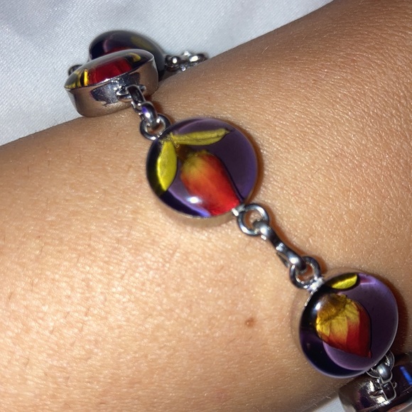 Rose bracelet - Picture 2 of 2